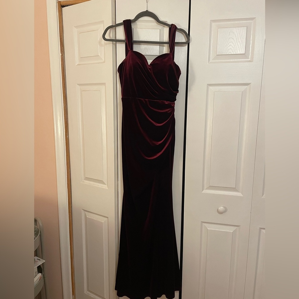 Revelry Ariel Convertible Dress - Size 8, Burgundy 610, Velvet